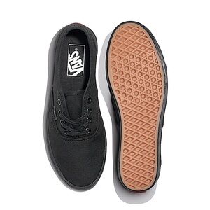 Classic Vans Black Authentic Lowpro Shoes in Women’s Size 6.5